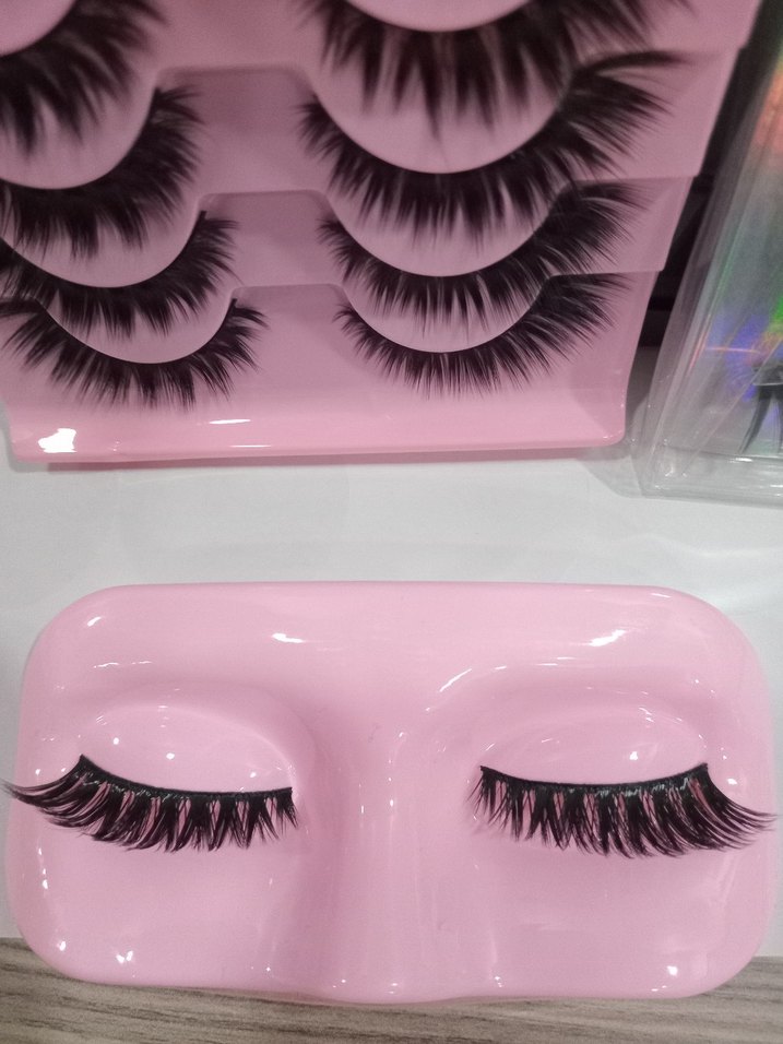 BİR ÇİFT TAKMA KİRPİK - Görsel 2