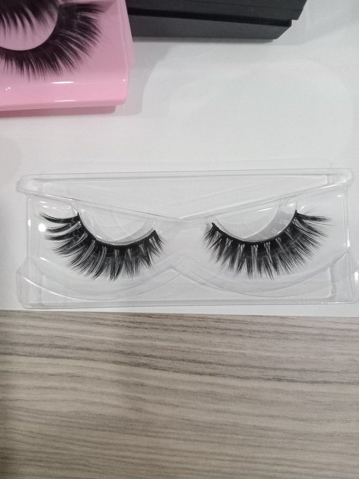 BİR ÇİFT TAKMA KİRPİK - Görsel 3