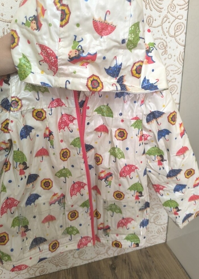 Kız çocuk yağmurluk  - Görsel 4