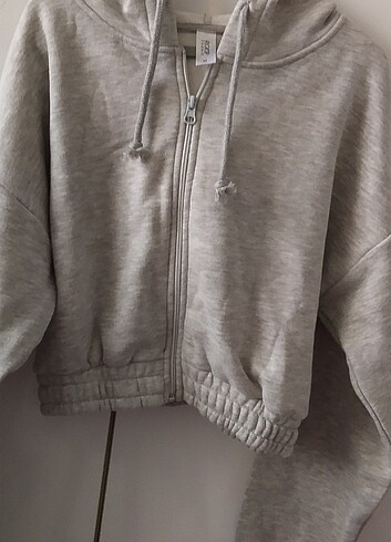 Crop swet kapşonlu 