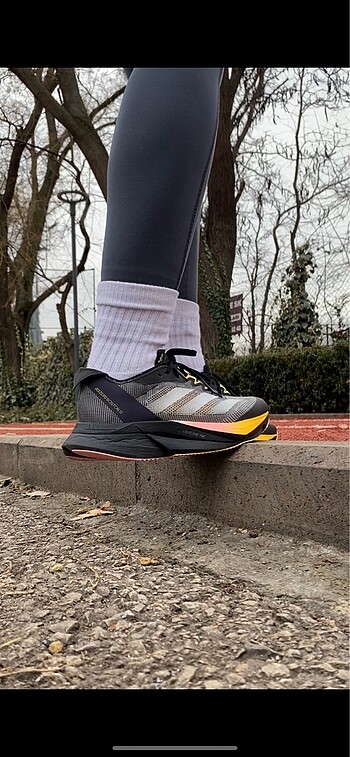 Adidas adizero Boston 12