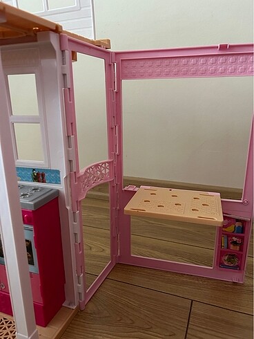 Beden Renk Barbie Rüya Evi