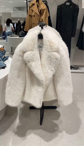 Zara peluş kürk