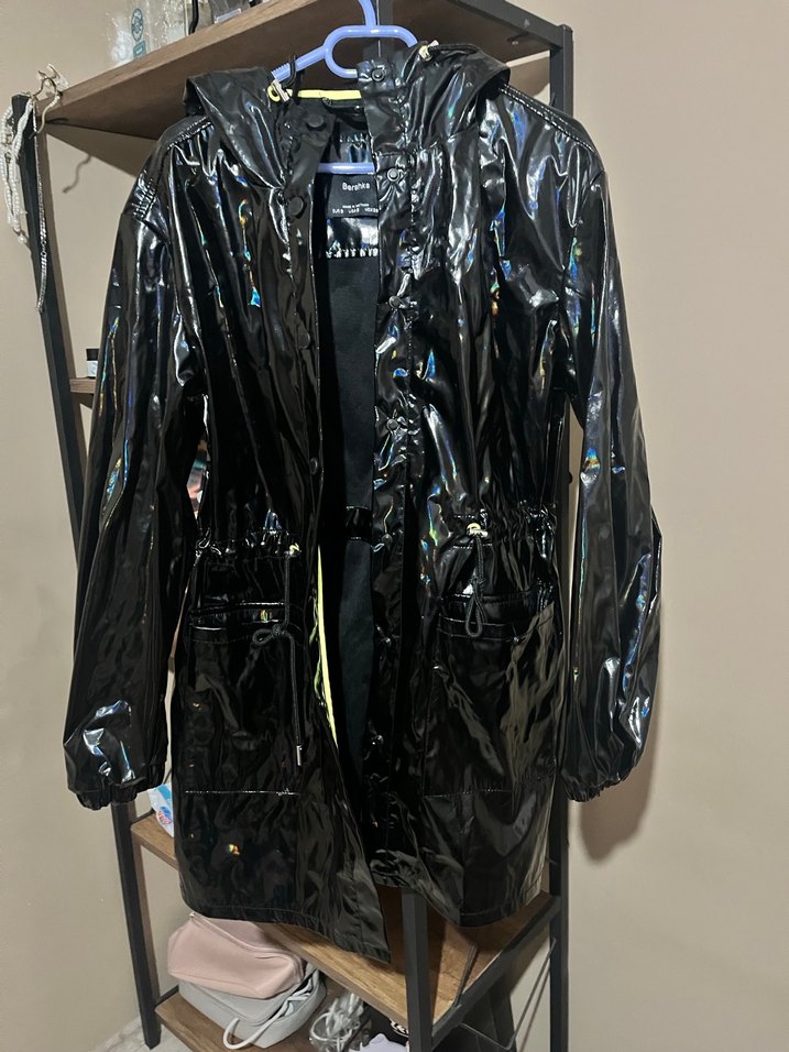 Bershka Siyah yağmurluk - Görsel 4