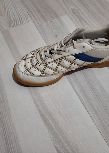 Beyaz Bağcıklı Futbol, Voleybol ,Hentbol ve Futsal Ayakkabısı - Görsel 2