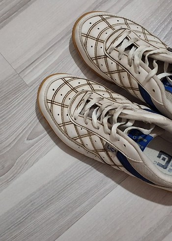 Beyaz Bağcıklı Futbol, Voleybol ,Hentbol ve Futsal Ayakkabısı - Görsel 4