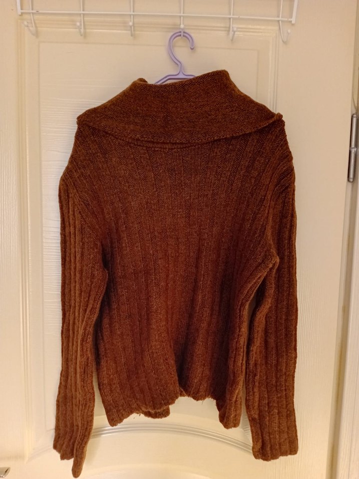 Kahverengi Triko Boğazlı Kadın Kazak - Görsel 3