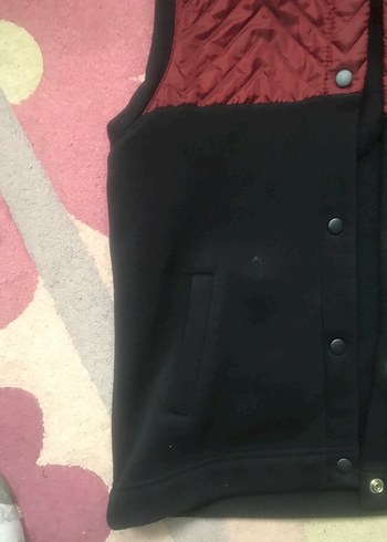 Düğmeli Kapüşonlu Bordo-Siyah Kadın Yelek - Görsel 4