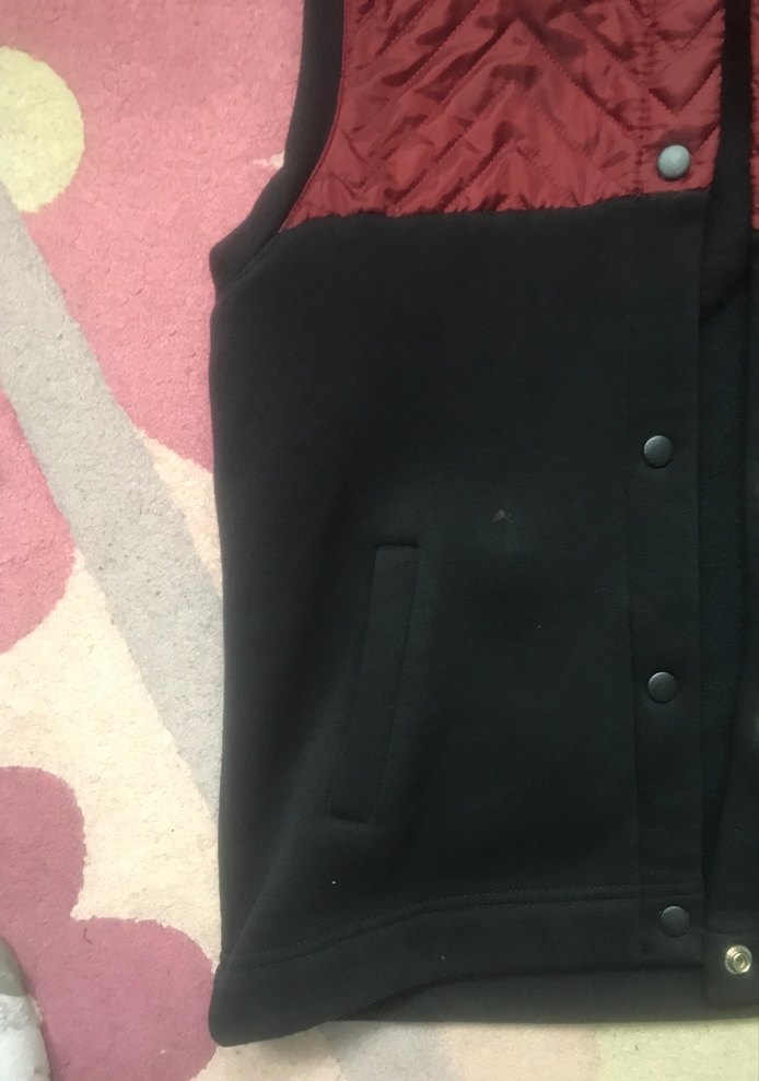 Düğmeli Kapüşonlu Bordo-Siyah Kadın Yelek - Görsel 4