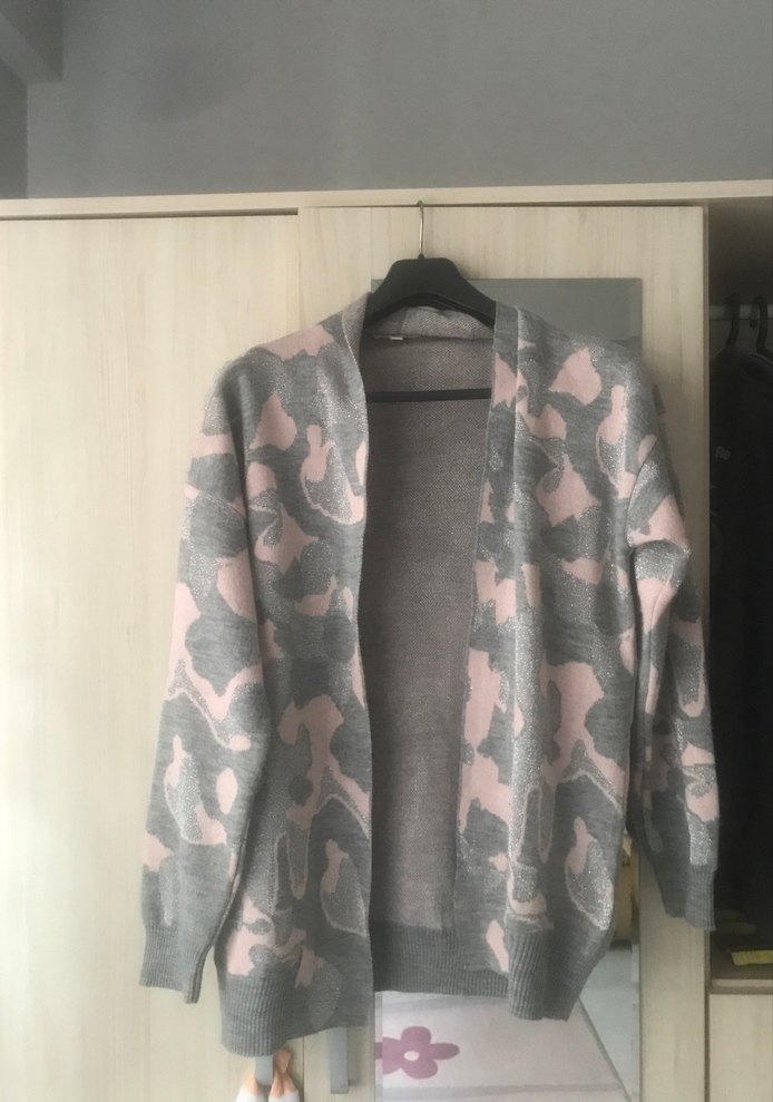 Gri Kamuflaj Desenli Kadın Hırka - Görsel 3