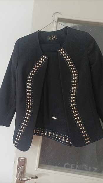 36 beden blazer ceketli kumaş takim
