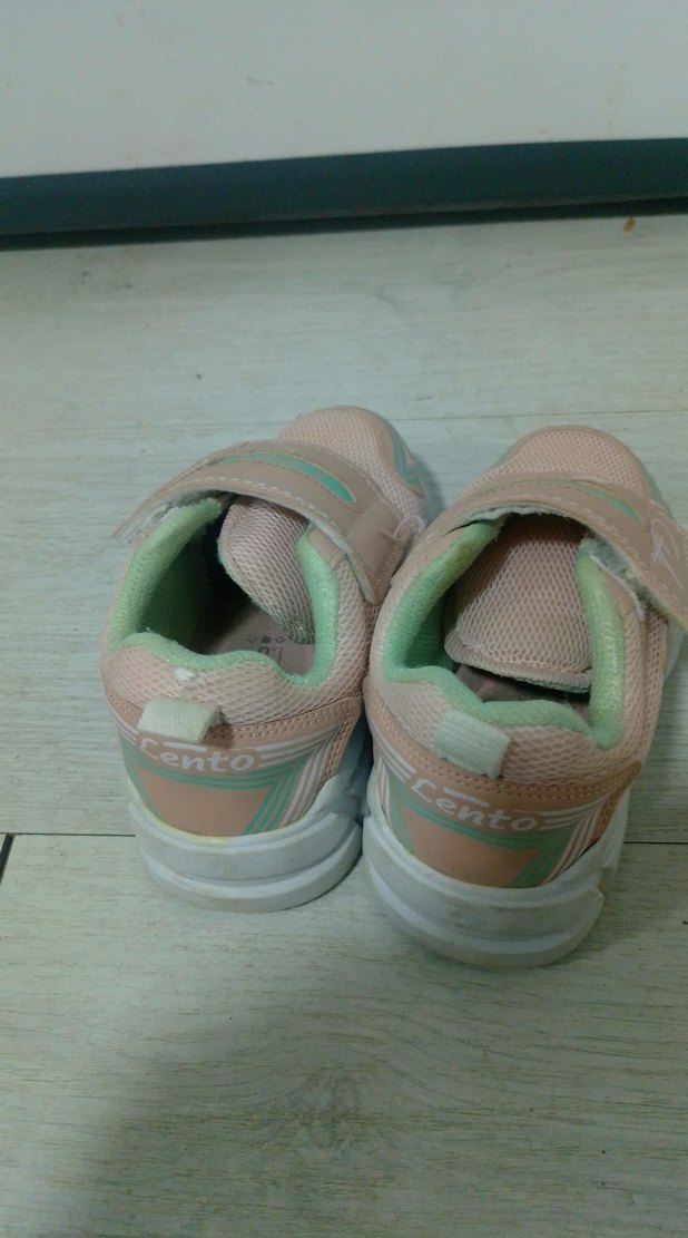 Kız Çocuk Pembe Cırtcırtlı Spor Ayakkabı - Görsel 4