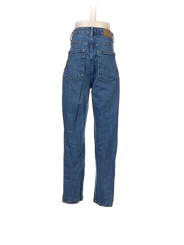 36 Beden Bershka Jean / Kot %70 İndirimli.