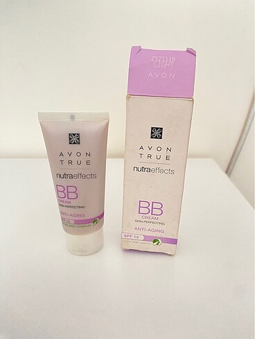 Yaşlanma Karşıtı BB Krem Light