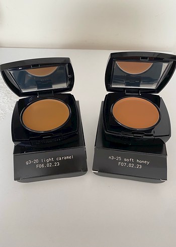 Koyu Bej Pudra - Soft Honey ve Light Caramel