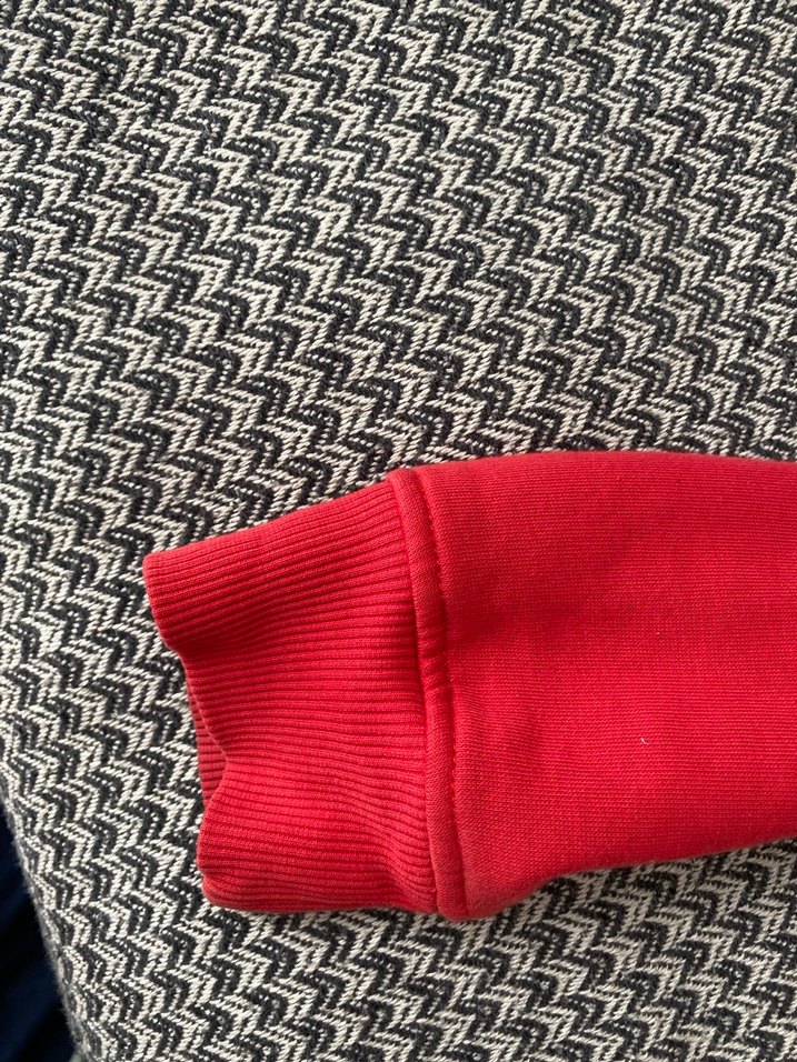 Kırmızı Kapüşonlu Kadın Fermuarlı Crop Hırka - Görsel 2