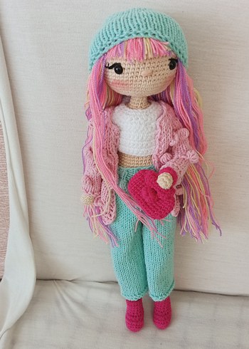 Pastel Renkli Örgü Bebek