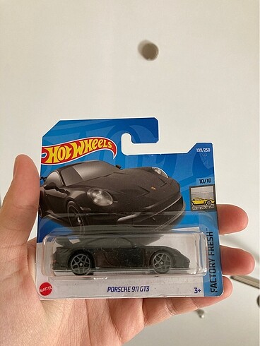 Hot wheels porsche 911 gt3