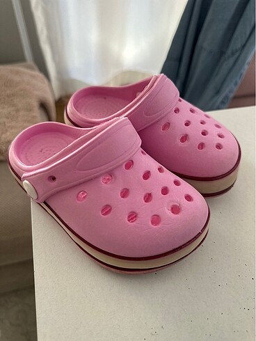 Crocs 25-26 crosc