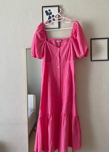LC Waikiki Pembe Uzun Düğmeli Bohem Elbise