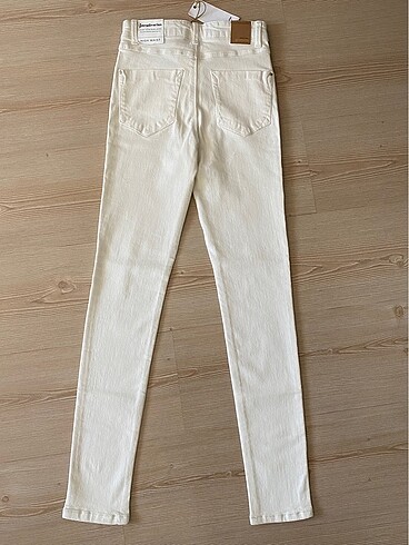 Stradivarius Stradivarius Yüksek Bel Jean