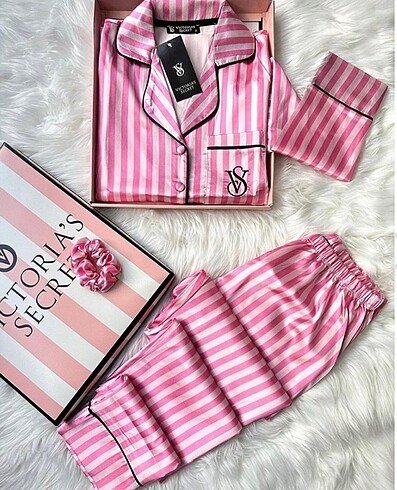Diğer Saten pijama
