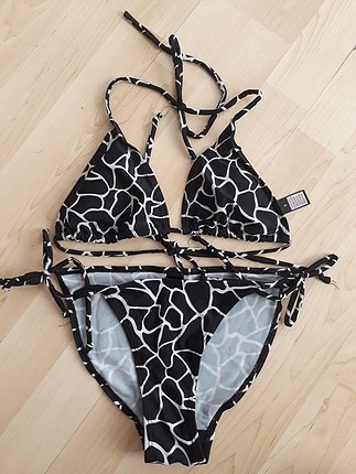 siyah bikini 