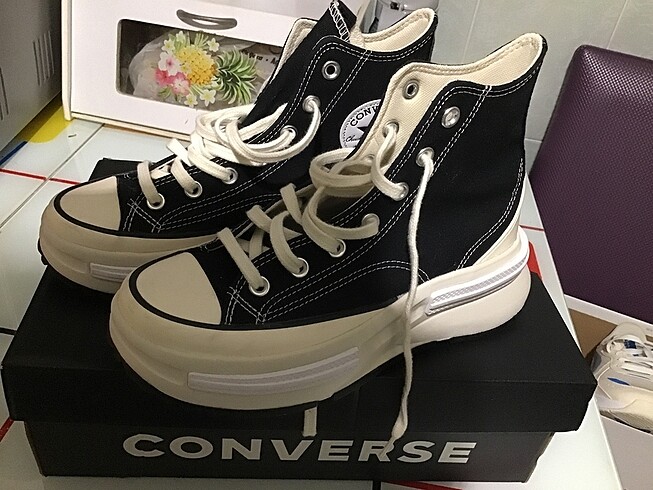 Converse orjinal mağaza faturalı mağaza ürünü