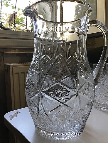 Kesme kristal sürahi