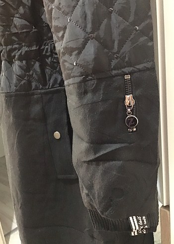 Siyah Uzun Kadın Gotik Silky Kaban - Görsel 8