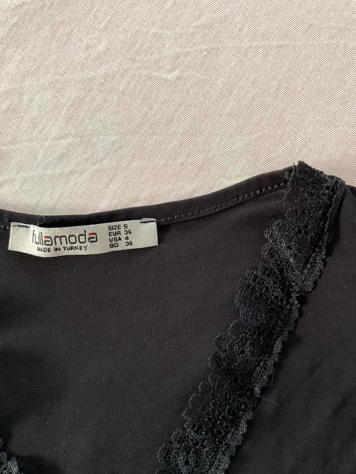 Siyah Gotik Dantelli Bluz Üst - Görsel 4