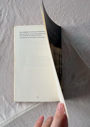 Hilmi Yavuz - Lirik Defterler Deneme Kitabı - Görsel 2