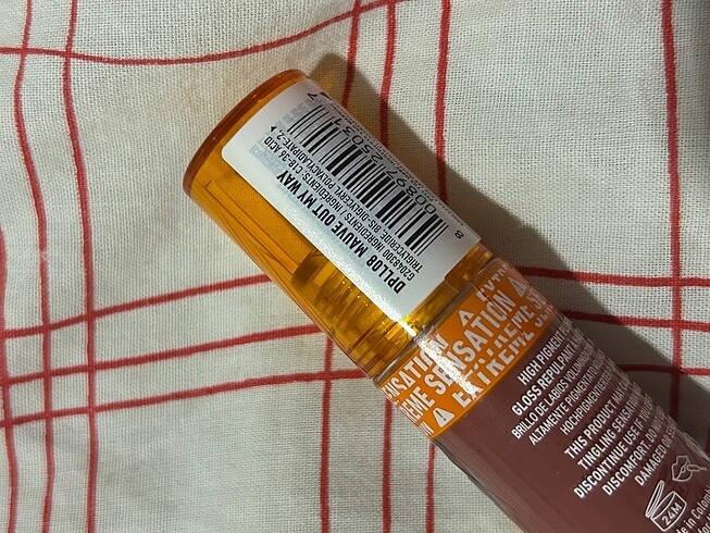 NYX Nyx dudak parlatıcısı