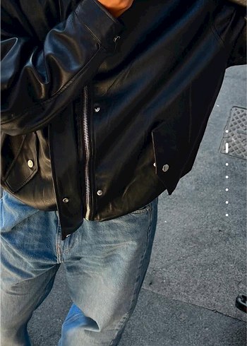 Bershka Siyah Deri Kadın Ceket, Yüksek Yakalı, Fermuarlı - Görsel 4