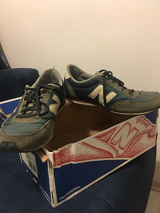 41.5 numara Mavi new balance spor ayakkabı