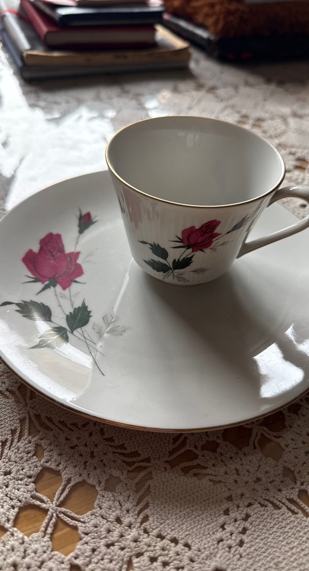 Beyaz Porselen Fincan  ve Tatlı tabağı #bavaria#vintage - Görsel 5