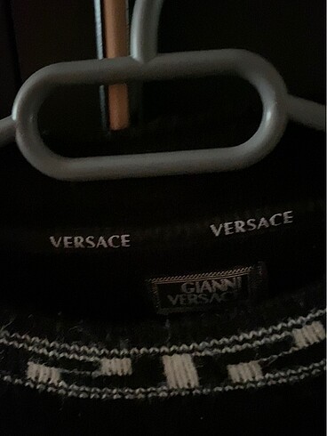 l Beden Orijinal versace kazak