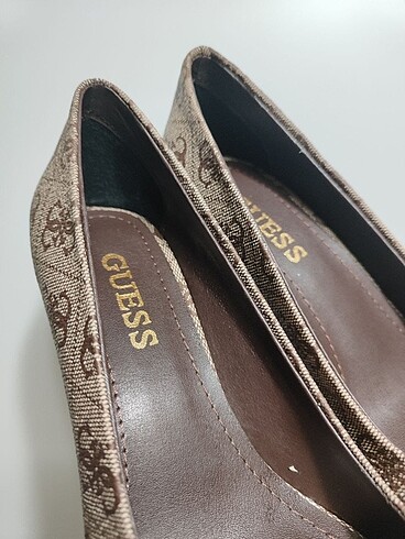 37 Beden Guess topuklu ayakkabı