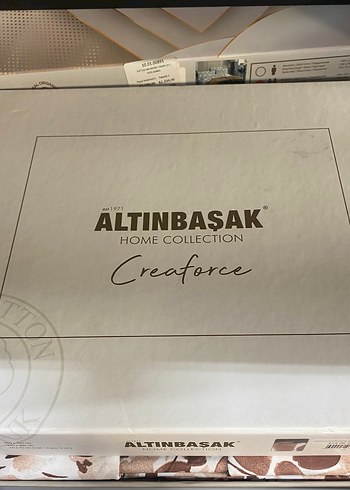 Açık Kahverengi Çiçek Desenli Nevresim Takımı - Görsel 2