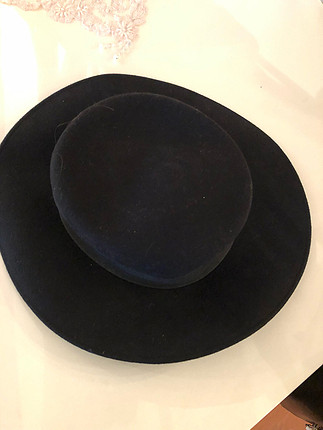 Siyah şapka