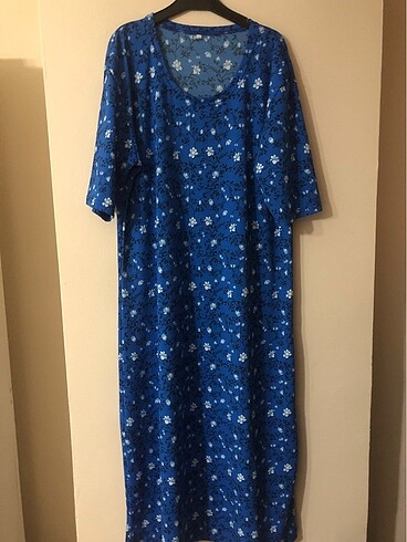 xl Beden Çiçekli elbise günlük giyim için uygundur