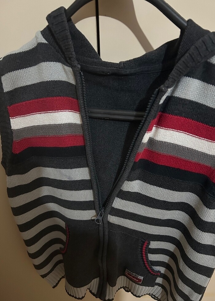 Kapşonlu hırka - Görsel 2