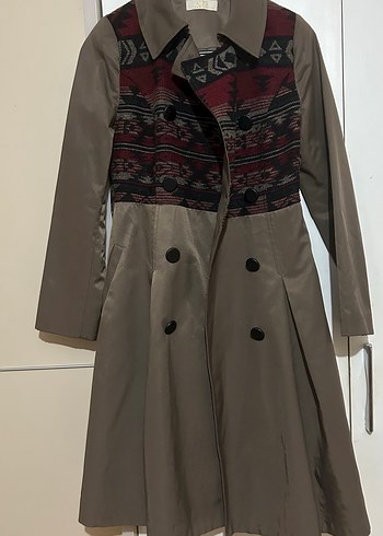 Düğmeli Bohem Tarzı Kadın Trençkot - Görsel 2