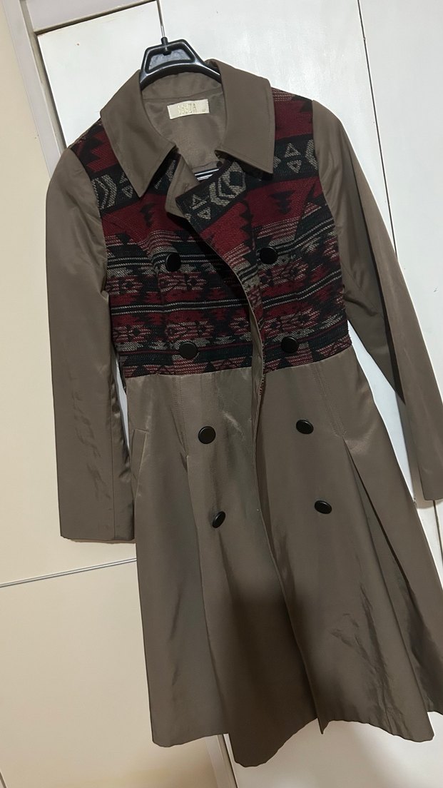 Düğmeli Bohem Tarzı Kadın Trençkot - Görsel 3