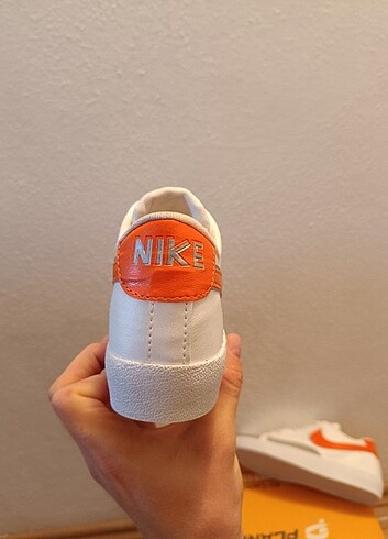 37 Beden turuncu Renk Nike Blazer Kadın Spor Ayakkabı