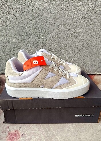 New Balance CT 302 Spor Ayakkabı