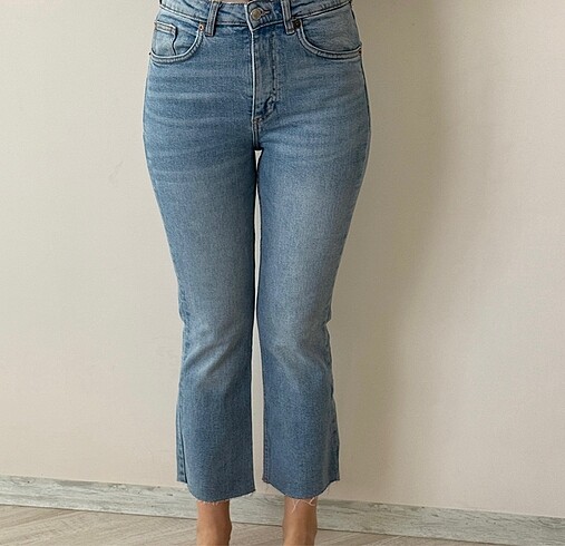 Zara pantolon.