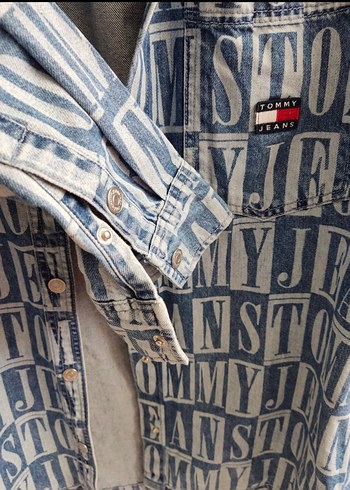 Tommy Jeans Baskılı Mavi denim ceket - Görsel 2