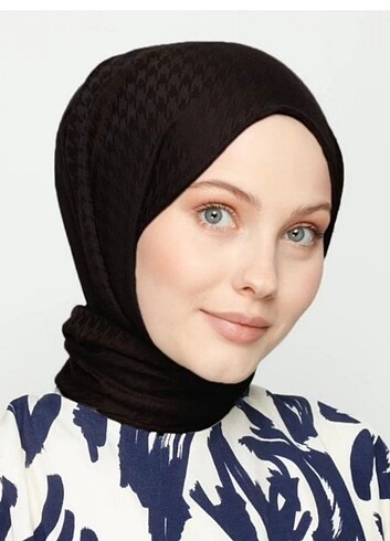 Walor Scarf