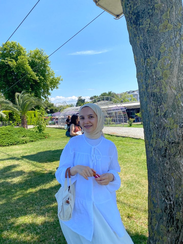 Beyaz müslin kumaş kadın gömleği - Görsel 3